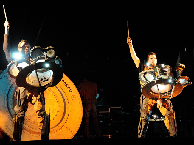 Les Commandos Percu 7_XL